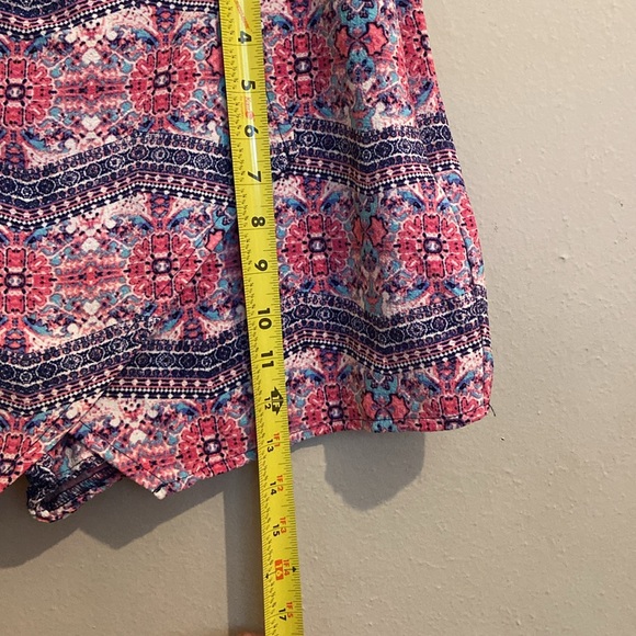 Pink republic skort. Size large - Picture 8 of 9